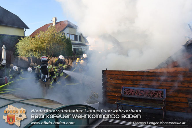 20230715 Gartenhütte in Vollbrand in Ebreichsdorf Foto: Thomas Lenger Monatsrevue.at 20230715 Gartenhütte in Vollbrand in Ebreichsdorf Foto: Thomas Lenger Monatsrevue.at