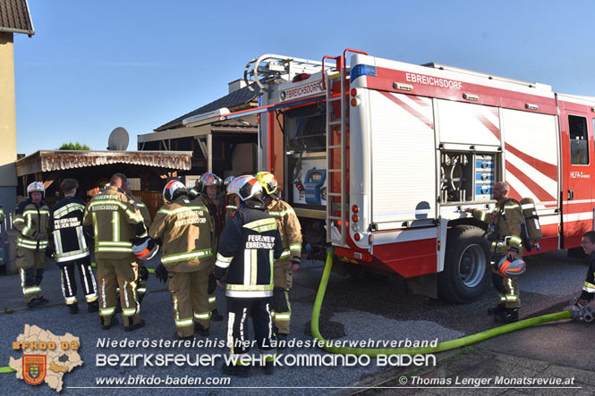 20230715 Gartenhütte in Vollbrand in Ebreichsdorf Foto: Thomas Lenger Monatsrevue.at 20230715 Gartenhütte in Vollbrand in Ebreichsdorf Foto: Thomas Lenger Monatsrevue.at