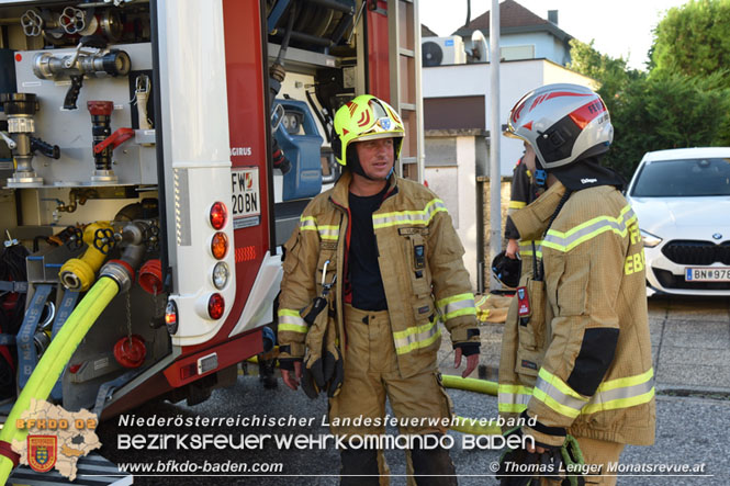 20230715 Gartenhütte in Vollbrand in Ebreichsdorf Foto: Thomas Lenger Monatsrevue.at 20230715 Gartenhütte in Vollbrand in Ebreichsdorf Foto: Thomas Lenger Monatsrevue.at