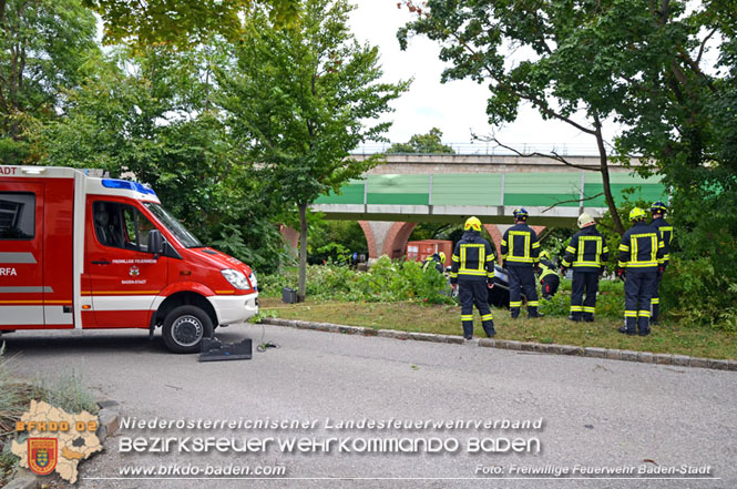 20230829_Personenrettung aus Notlage in Baden  Foto: Viktor van de Castell / Freiwillige Feuerwehr Baden-Stadt