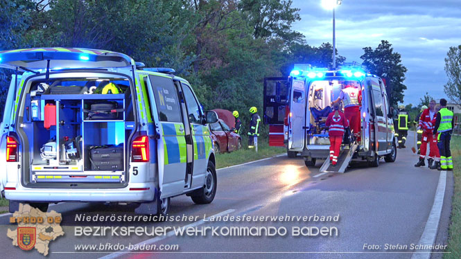 20230830 Verkehrsunfall auf der L157 Tattendorf - Oeynhausen Foto: Stefan Schneider BFKDO BADEN 20230830 Verkehrsunfall auf der L157 Tattendorf - Oeynhausen Foto: Stefan Schneider BFKDO BADEN