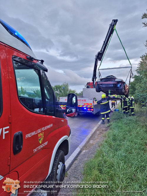 20230830 Verkehrsunfall auf der L157 Tattendorf - Oeynhausen Foto: Stefan Schneider BFKDO BADEN 20230830 Verkehrsunfall auf der L157 Tattendorf - Oeynhausen Foto: Stefan Schneider BFKDO BADEN
