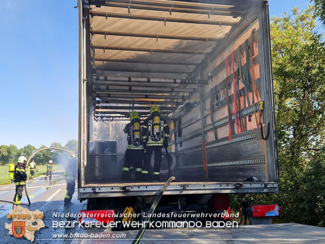 20230908 Lkw Brand auf der B60 bei Weigelsdorf