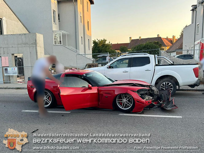 20230926_Verkehrsunfall bei Ortseinfahrt  Foto: Freiwillige Feuerwehr Pfaffstätten