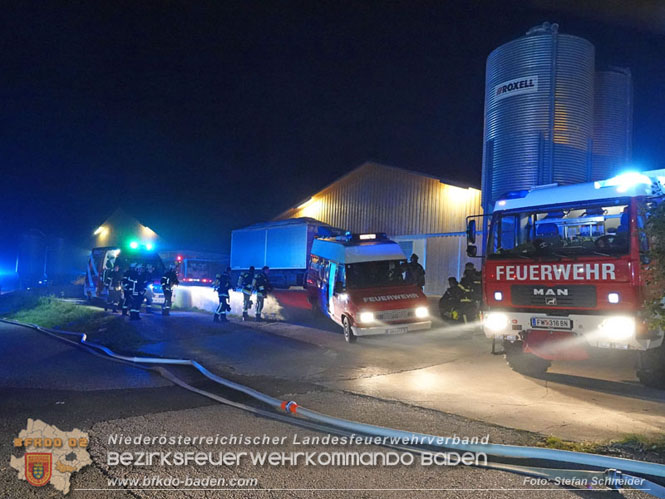 20231007_Großbrand in Heizungsanlage von Hühnerstall in Schwarzensee/Neuhaus Foto: Stefan Schneider BFK Baden 20231007_Großbrand in Heizungsanlage von Hühnerstall in Schwarzensee/Neuhaus Foto: Stefan Schneider BFK Baden