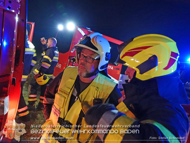 20231007_Großbrand in Heizungsanlage von Hühnerstall in Schwarzensee/Neuhaus Foto: Stefan Schneider BFK Baden 20231007_Großbrand in Heizungsanlage von Hühnerstall in Schwarzensee/Neuhaus Foto: Stefan Schneider BFK Baden