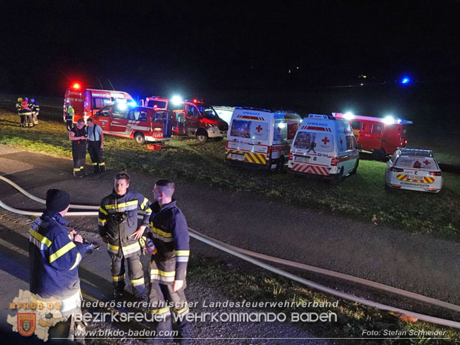 20231007_Großbrand in Heizungsanlage von Hühnerstall in Schwarzensee/Neuhaus Foto: Stefan Schneider BFK Baden 20231007_Großbrand in Heizungsanlage von Hühnerstall in Schwarzensee/Neuhaus Foto: Stefan Schneider BFK Baden