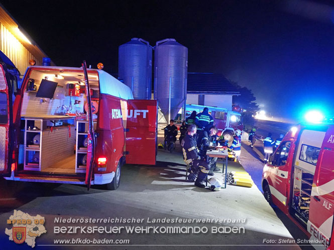 20231007_Großbrand in Heizungsanlage von Hühnerstall in Schwarzensee/Neuhaus Foto: Stefan Schneider BFK Baden 20231007_Großbrand in Heizungsanlage von Hühnerstall in Schwarzensee/Neuhaus Foto: Stefan Schneider BFK Baden