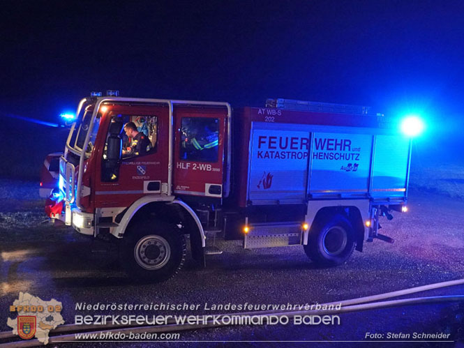 20231007_Großbrand in Heizungsanlage von Hühnerstall in Schwarzensee/Neuhaus Foto: Stefan Schneider BFK Baden 20231007_Großbrand in Heizungsanlage von Hühnerstall in Schwarzensee/Neuhaus Foto: Stefan Schneider BFK Baden