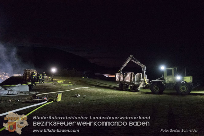 20231007_Großbrand in Heizungsanlage von Hühnerstall in Schwarzensee/Neuhaus Foto: Stefan Schneider BFK Baden 20231007_Großbrand in Heizungsanlage von Hühnerstall in Schwarzensee/Neuhaus Foto: Stefan Schneider BFK Baden