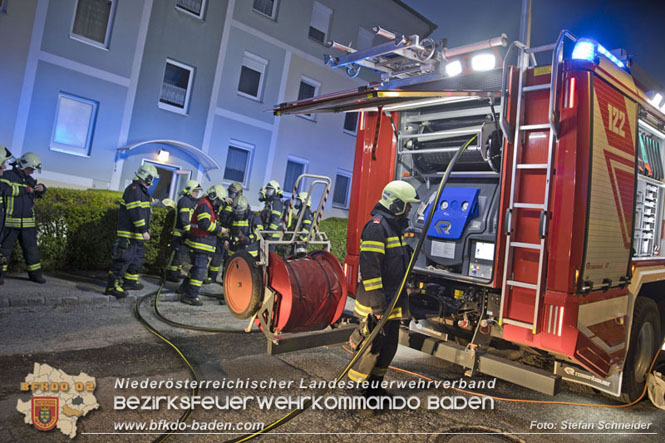 20231018 Wohnungsbrand in Enzesfeld Foto: Stefan Schneider BFKDO BADEN 20231018 Wohnungsbrand in Enzesfeld Foto: Stefan Schneider BFKDO BADEN