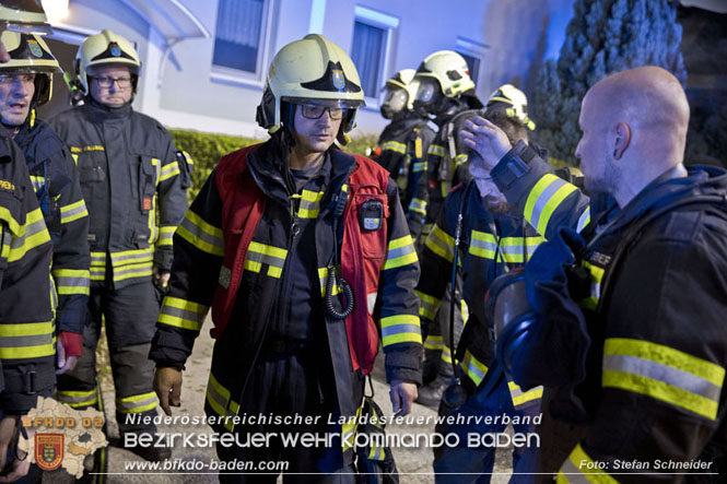 20231018 Wohnungsbrand in Enzesfeld Foto: Stefan Schneider BFKDO BADEN 20231018 Wohnungsbrand in Enzesfeld Foto: Stefan Schneider BFKDO BADEN