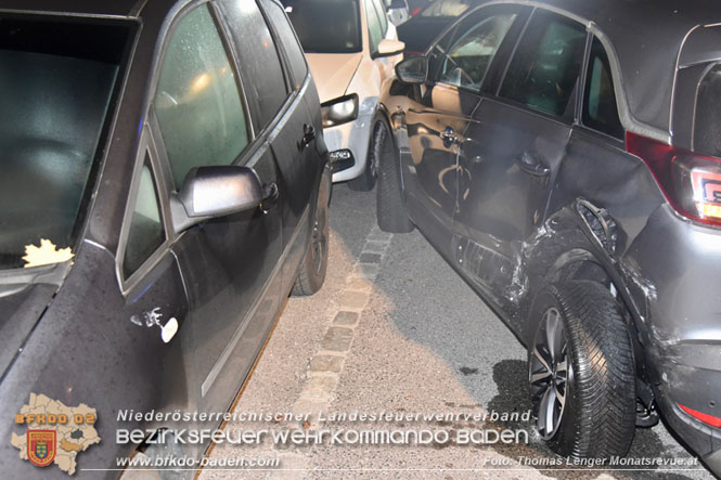 20231029 Alko-Lenker verursacht Unfall mit 4 Pkws in Trumau   Foto: Thomas Lenger Monatsrevue.at