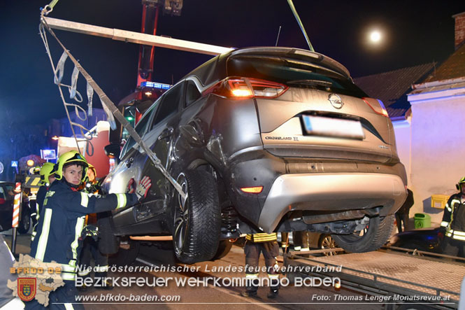 20231029 Alko-Lenker verursacht Unfall mit 4 Pkws in Trumau   Foto: Thomas Lenger Monatsrevue.at