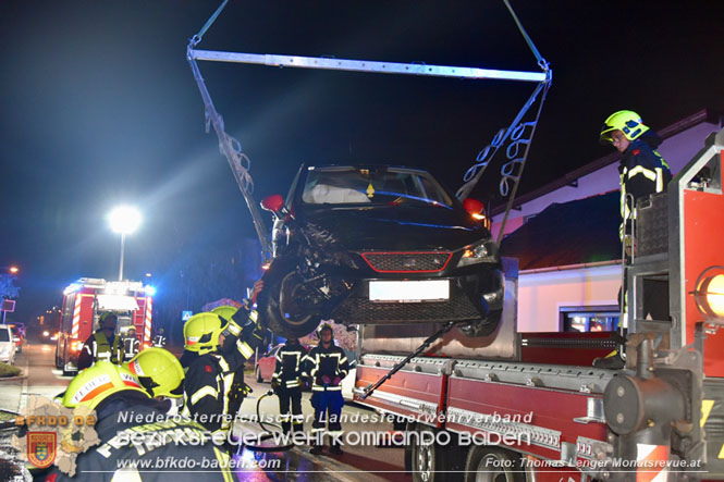 20231029 Alko-Lenker verursacht Unfall mit 4 Pkws in Trumau   Foto: Thomas Lenger Monatsrevue.at