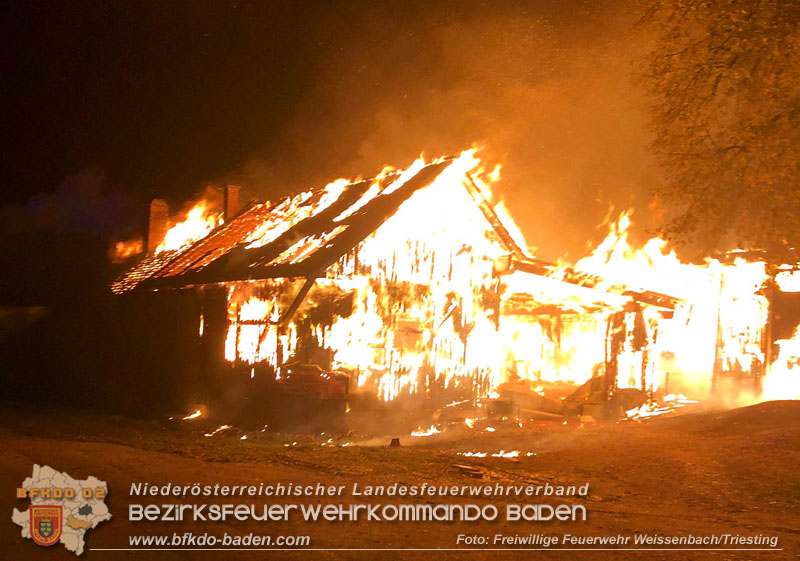 20231105 Großbrand in Klein-Mariazell Altenmarkt a.d.Triesting  Foto: Freiwillige Feuerwehr Weissenbach/Triesting