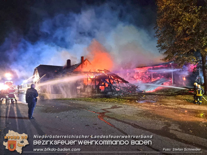 20231105 Großbrand in Klein-Mariazell Altenmarkt a.d.Triesting  Foto: Stefan Schneider