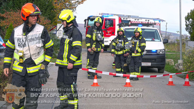 20231121 Erdgasleitung bei Tiefbauarbeiten in Tattendorf beschädigt Foto: Stefan Schneider BFKDO BADEN 20231121 Erdgasleitung bei Tiefbauarbeiten in Tattendorf beschädigt Foto: Stefan Schneider BFKDO BADEN