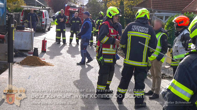 20231121 Erdgasleitung bei Tiefbauarbeiten in Tattendorf beschädigt Foto: Stefan Schneider BFKDO BADEN 20231121 Erdgasleitung bei Tiefbauarbeiten in Tattendorf beschädigt Foto: Stefan Schneider BFKDO BADEN