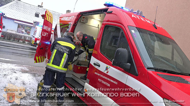 20231209 Wohnungsbrand in Hirtenberg Foto: Stefan Schneider