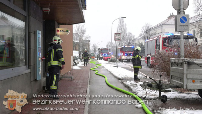 20231209 Wohnungsbrand in Hirtenberg Foto: Stefan Schneider
