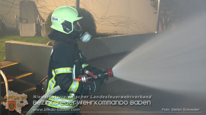 20240107_Saunabrand im Thermalbad Voeslau Foto: Stefan Schneider BFKDO BADEN 20240107_Saunabrand im Thermalbad Voeslau Foto: Stefan Schneider BFKDO BADEN