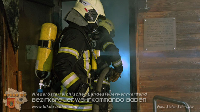 20240107_Saunabrand im Thermalbad Voeslau Foto: Stefan Schneider BFKDO BADEN 20240107_Saunabrand im Thermalbad Voeslau Foto: Stefan Schneider BFKDO BADEN