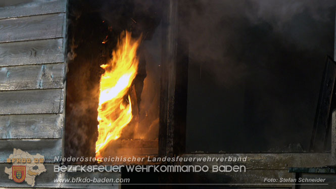 20240107_Saunabrand im Thermalbad Voeslau Foto: Stefan Schneider BFKDO BADEN 20240107_Saunabrand im Thermalbad Voeslau Foto: Stefan Schneider BFKDO BADEN