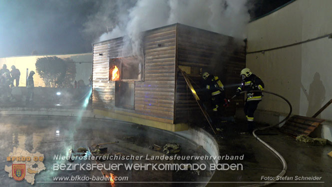 20240107_Saunabrand im Thermalbad Voeslau Foto: Stefan Schneider BFKDO BADEN 20240107_Saunabrand im Thermalbad Voeslau Foto: Stefan Schneider BFKDO BADEN