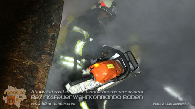 20240107_Saunabrand im Thermalbad Voeslau Foto: Stefan Schneider BFKDO BADEN 20240107_Saunabrand im Thermalbad Voeslau Foto: Stefan Schneider BFKDO BADEN