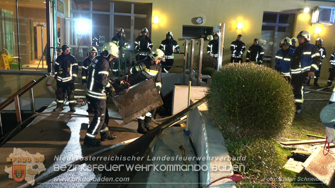20240107_Saunabrand im Thermalbad Voeslau Foto: Stefan Schneider BFKDO BADEN 20240107_Saunabrand im Thermalbad Voeslau Foto: Stefan Schneider BFKDO BADEN