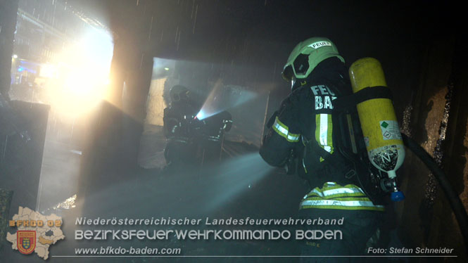 20240107_Saunabrand im Thermalbad Voeslau Foto: Stefan Schneider BFKDO BADEN 20240107_Saunabrand im Thermalbad Voeslau Foto: Stefan Schneider BFKDO BADEN