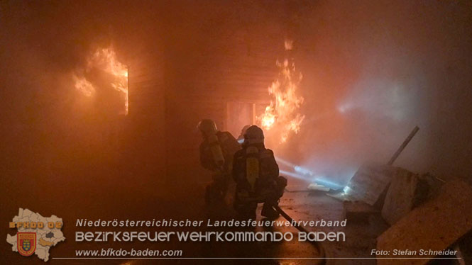 20240107_Saunabrand im Thermalbad Voeslau Foto: Stefan Schneider BFKDO BADEN 20240107_Saunabrand im Thermalbad Voeslau Foto: Stefan Schneider BFKDO BADEN