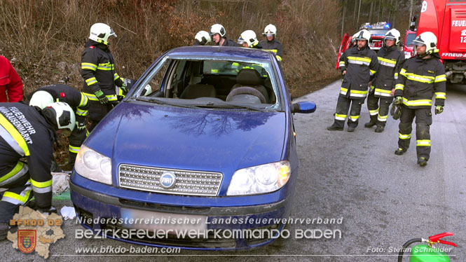 20240117 Herausfordernde Personenrettung nach Verkehrsunfall auf der L4004  Foto: Stefan Schneider BFKDO BADEN