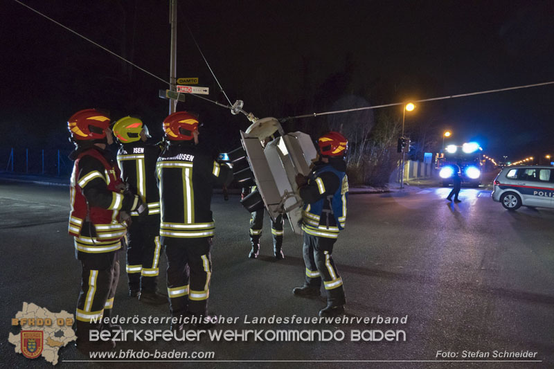 20240125 Stahlseil riss bei Ampelanlage in Oeynhausen  Foto: Stefan Schneider BFKDO Baden