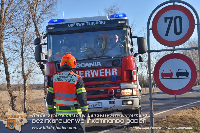 20240126 Fahrzeugbergung auf der B210 Foto: Freiwillige Feuerwehr Oberwaltersdorf 20240126 Fahrzeugbergung auf der B210 Foto: Freiwillige Feuerwehr Oberwaltersdorf