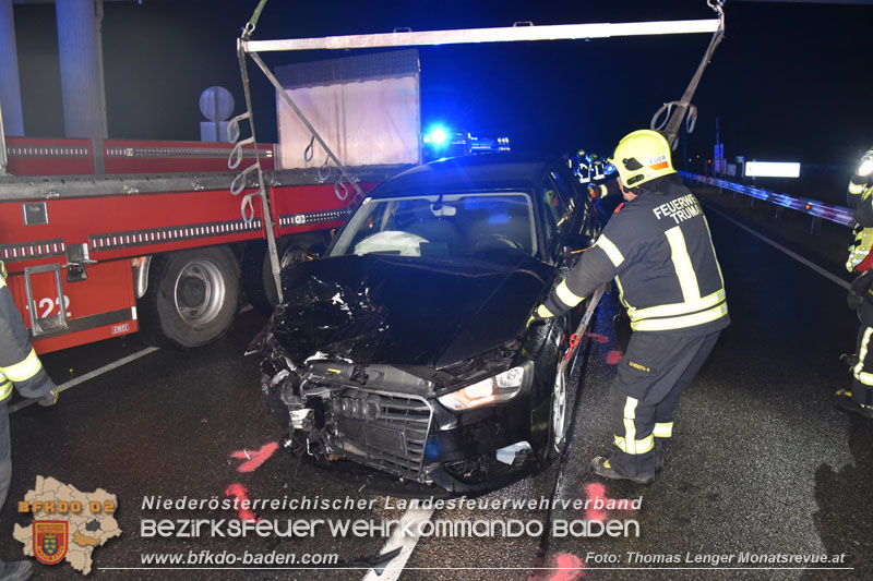 20240126 Schwerer Verkehrsunfall mit Fahrerflucht auf der B16 Foto: Thomas Lenger Monatsrevue.at 20240126 Schwerer Verkehrsunfall mit Fahrerflucht auf der B16 Foto: Thomas Lenger Monatsrevue.at