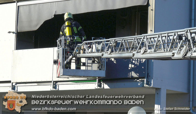 20240203 Brandeinsatz in Bad Voeslau - 3 Todesopfer in der Brandwohnung gefunden   Foto: Stefan Schneider BFKDO BADEN