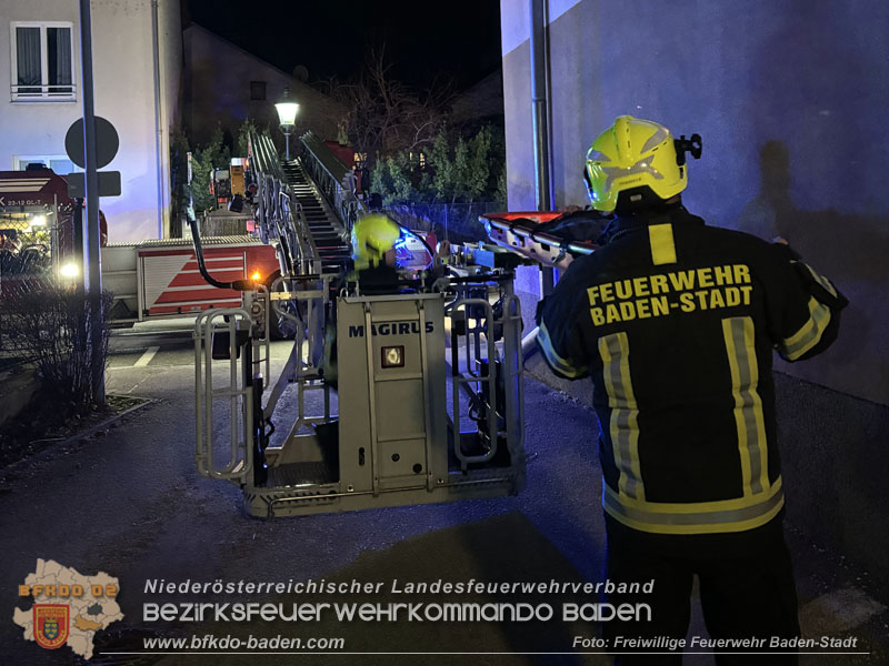 20240210 20240210 Zweimal Türöffnung nach Unfall in Wohnung in Baden bei selber Adresse Foto: Freiwillige Feuerwehr Baden-Stadt 20240210 20240210 Zweimal Türöffnung nach Unfall in Wohnung in Baden bei selber Adresse Foto: Freiwillige Feuerwehr Baden-Stadt