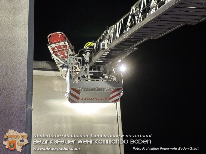 20240210 20240210 Zweimal Türöffnung nach Unfall in Wohnung in Baden bei selber Adresse Foto: Freiwillige Feuerwehr Baden-Stadt 20240210 20240210 Zweimal Türöffnung nach Unfall in Wohnung in Baden bei selber Adresse Foto: Freiwillige Feuerwehr Baden-Stadt