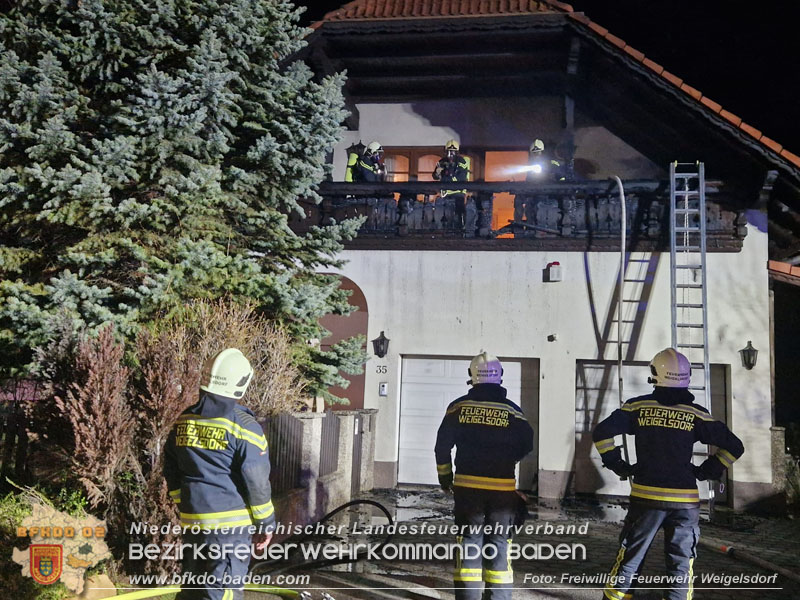 20240221 Balkonbrand in Weigelsdorf Foto: Freiwillige Feuerwehr Weigelsdorf 20240221 Balkonbrand in Weigelsdorf Foto: Freiwillige Feuerwehr Weigelsdorf
