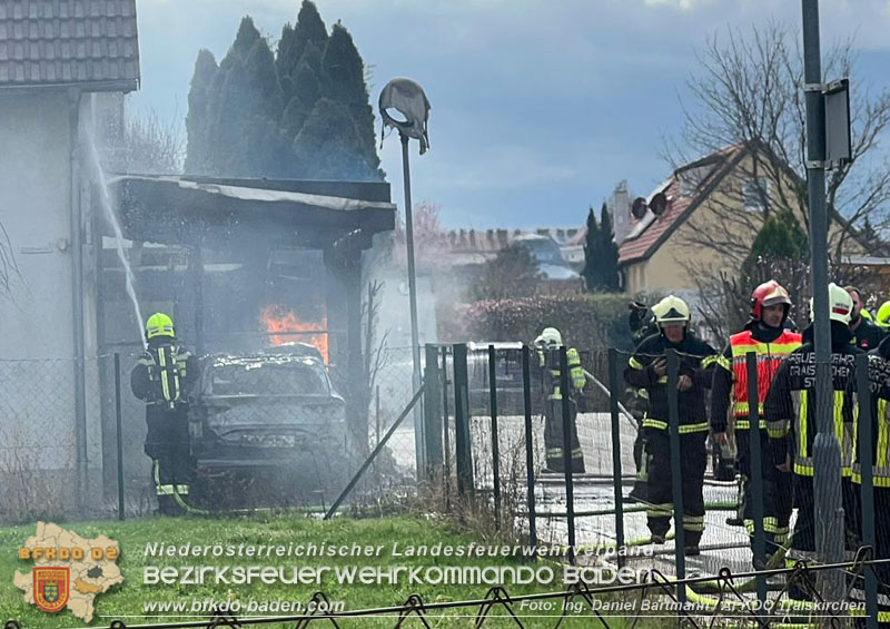 20240310 Brand eines Carports und Elektrofahrzeug in Traiskirchen mit weiteren Herausforderungen  Foto: Daniel Bartmann AFKDO Traiskirchen