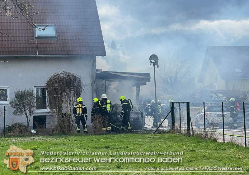 20240310 Brand eines Carports und Elektrofahrzeug in Traiskirchen mit weiteren Herausforderungen Foto: Daniel Bartmann AFKDO Traiskirchen