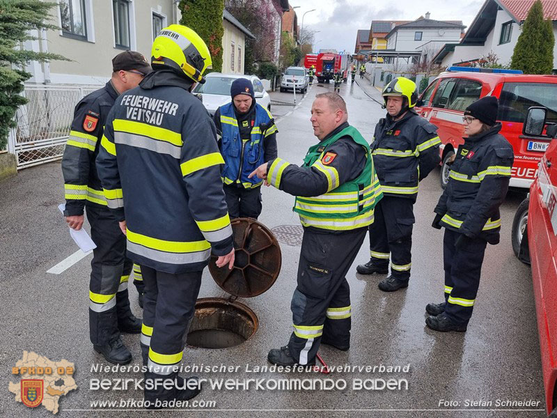 20240312 Gewässerverunreinigung in Berndorf-Veitsau Foto: Stefan Schneider BFKDO BADEN 20240312 Gewässerverunreinigung in Berndorf-Veitsau Foto: Stefan Schneider BFKDO BADEN