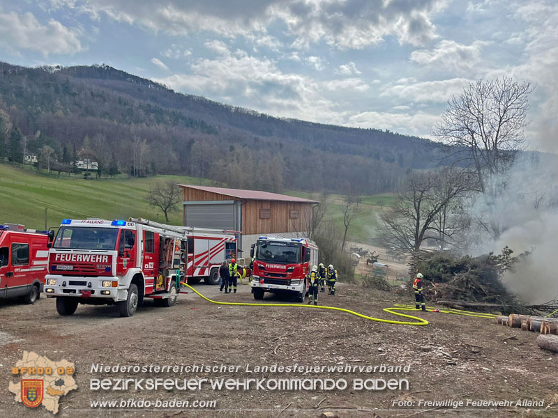 20240318 Brand auf einem Lagerplatz in Gutental  Foto: Freiwillige Feuerwehr Alland