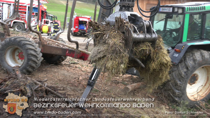 20240318 Brand auf einem Lagerplatz in Gutental Foto: Stefan Schneider BFKDO BADEN