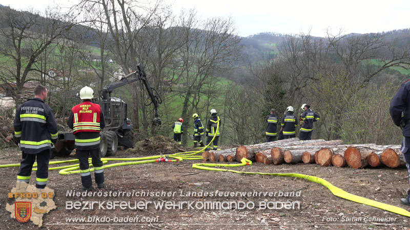 20240318 Brand auf einem Lagerplatz in Gutental Foto: Stefan Schneider BFKDO BADEN
