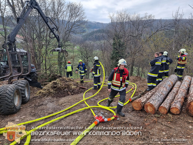 20240318 Brand auf einem Lagerplatz in Gutental Foto: Stefan Schneider BFKDO BADEN