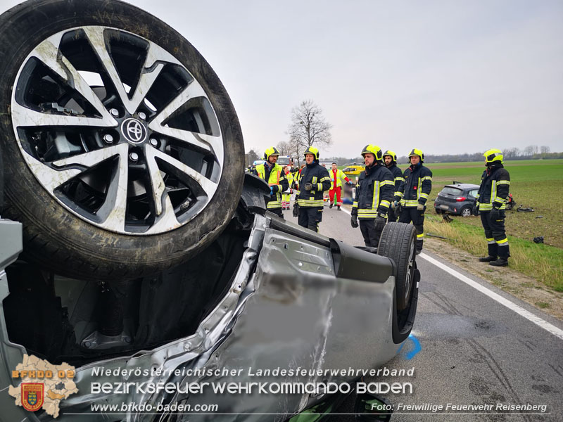 20240322 Schwerer Verkehrsunfall mit drei Verletzten auf B60 zwischen Reisenberg und Unterwaltersdorf Foto: Freiwillige Feuerwehr Reisenberg 20240322 Schwerer Verkehrsunfall mit drei Verletzten auf B60 zwischen Reisenberg und Unterwaltersdorf Foto: Freiwillige Feuerwehr Reisenberg