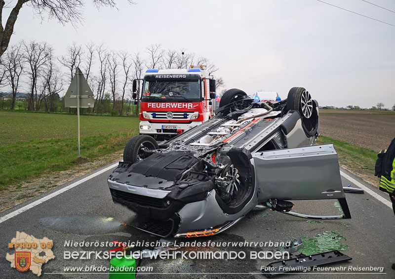 20240322 Schwerer Verkehrsunfall mit drei Verletzten auf B60 zwischen Reisenberg und Unterwaltersdorf Foto: Freiwillige Feuerwehr Reisenberg 20240322 Schwerer Verkehrsunfall mit drei Verletzten auf B60 zwischen Reisenberg und Unterwaltersdorf Foto: Freiwillige Feuerwehr Reisenberg